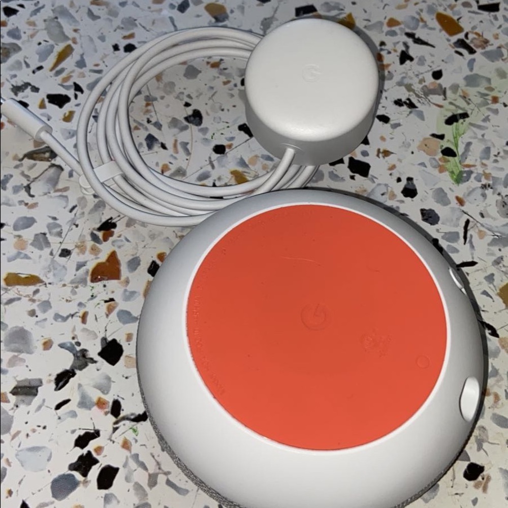 Home mini smart speaker with google assistant